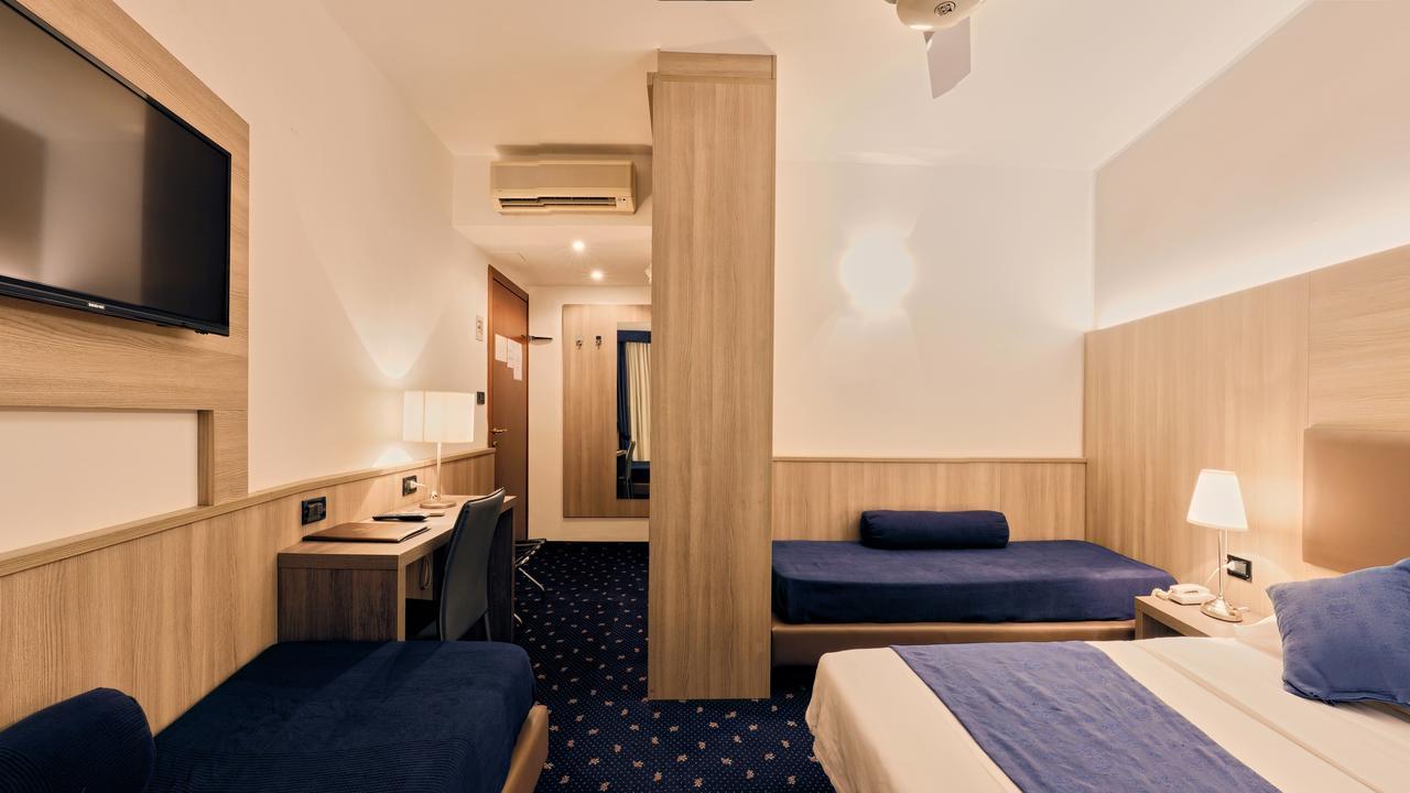 Roberta Hotel