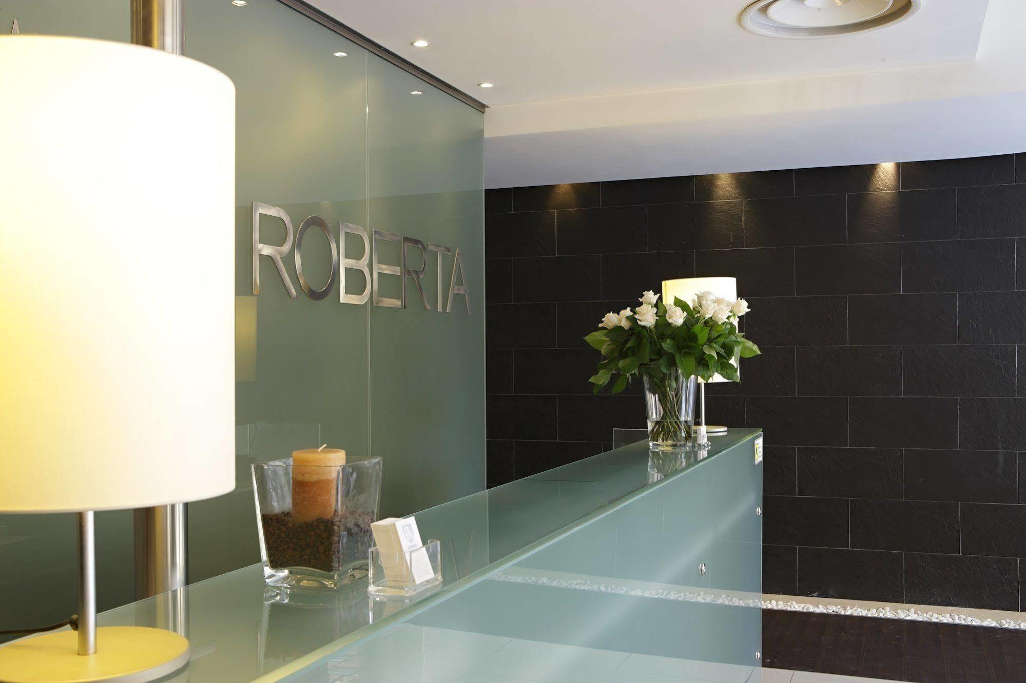 Roberta Hotel 3*